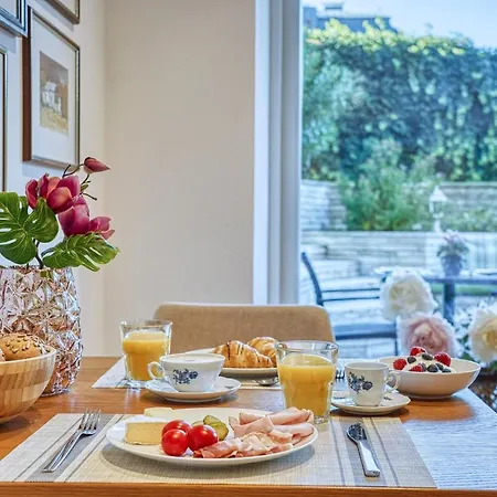 Guest house Tell And *