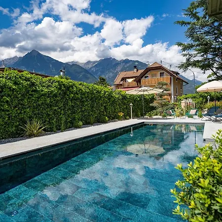 Guest house Tell And